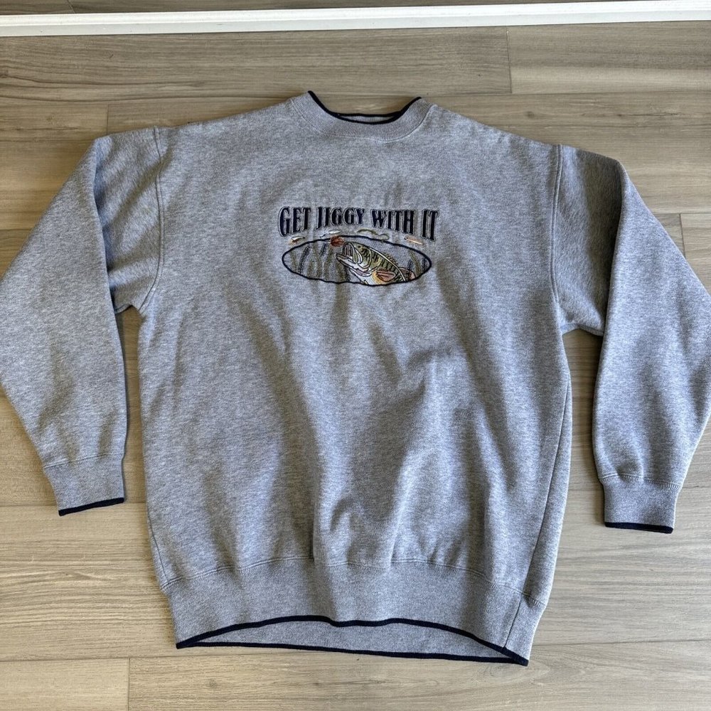 BASS FISH Men’s Sz Large VINTAGE SWEATSHIRT / Get Jiggy With It Fishing Lures